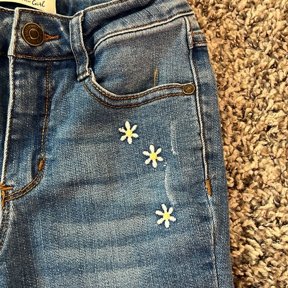 Bermuda shorts - Picture 12 of 16